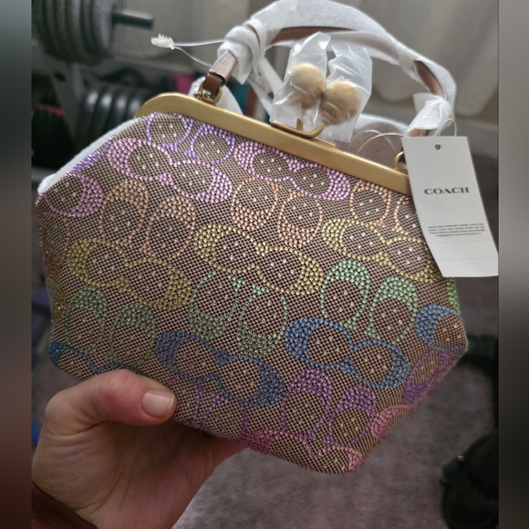 NWT AUTHENTIC COACH Rainbow Crystal Candy Kisslock 16 Pastel NEW - Picture 6 of 17